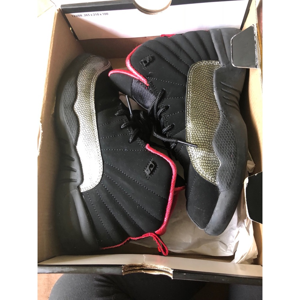 Jordan 12s
